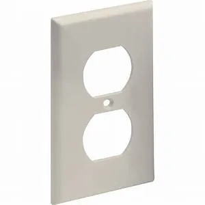 8821-W Wall plate 1 Gang Duplex Recptacle