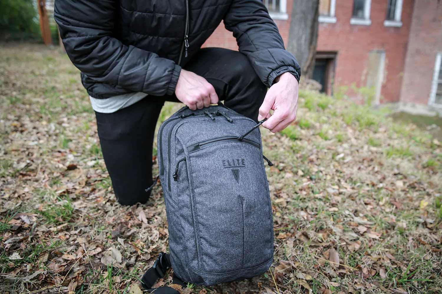 Smokescreen CCW Sling Pack